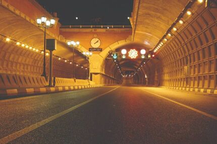 تونل توحید امشب هم مسدود است