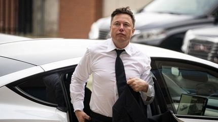 عبور ثروت ایلان ماسک از ۸۰۰ میلیارد دلار 