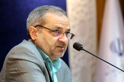 جذب و اعزام معلم به خارج از کشور نیازمند بازنگری اساسی است