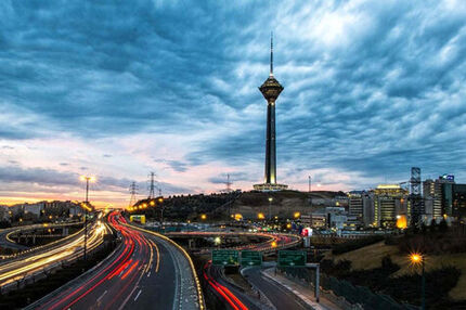 خاموشی برج میلاد بخاطر ساعت زمین