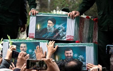 پیکر رئیس جمهور شهید و همراهان در قم تشییع شد
