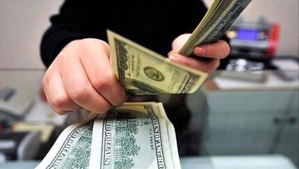 آغاز معاملات بازار ارز هرات با ریزش یک‌هزار تومانی قیمت دلار