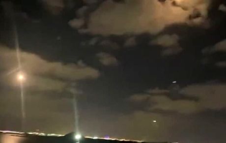 حملات موشکی یمن به امارات / یک موشک منهدم شد