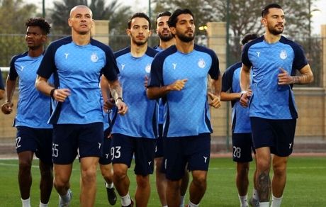 استقلال آخرین تمرین خود را در عربستان انجام داد