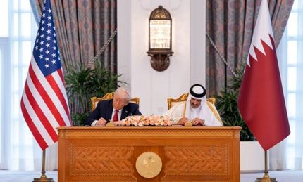 ترامپ و امیر قطر، توافقنامه‌هایی به ارزش ۲۴۳ میلیارد دلار امضا کردند