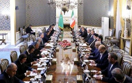 رئیسی: تهران و عشق آباد روابط خوبی با هم دارند ولی کافی نیست
